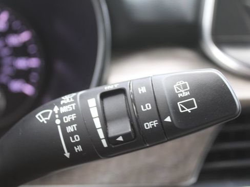 Used 2022 Kia Telluride SX w/ Towing Package FWD image 36