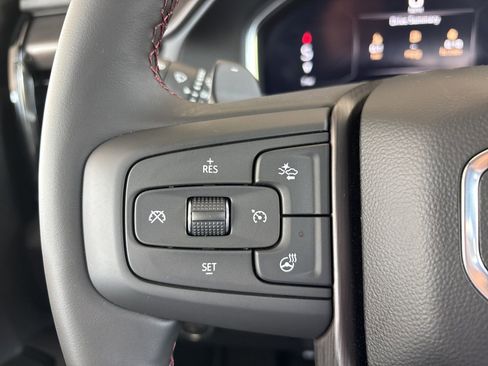 New 2026 GMC Sierra 1500 AT4X w/ LPO, Black Badging Package AWD/4WD image 32