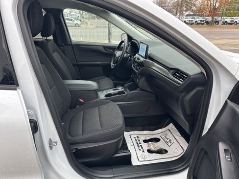 Used 2023 Ford Escape Active image 17