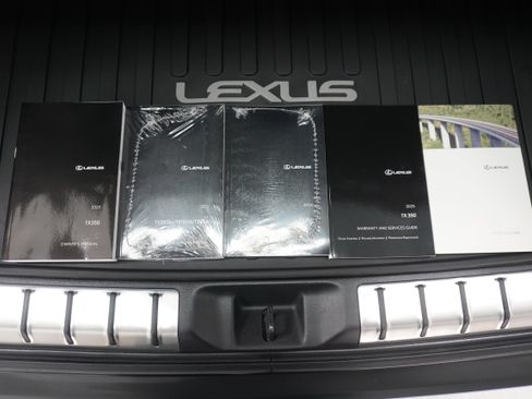 Used 2025 Lexus TX 350 AWD w/ Technology Package image 35