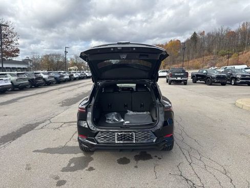 New 2026 Chevrolet Equinox EV RS FWD image 29
