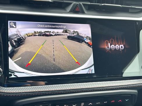 New 2026 Jeep Cherokee Limited image 31