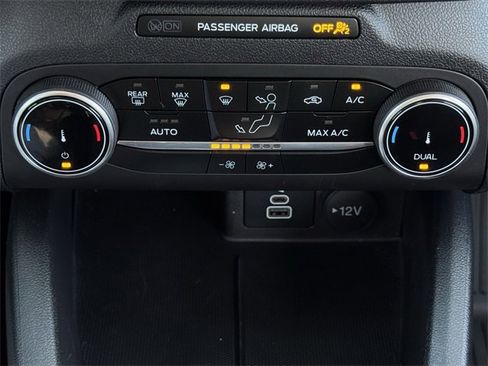 Used 2024 Ford Escape Active image 19