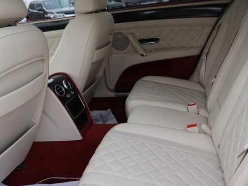 Used 2018 Bentley Flying Spur S W12 AWD/4WD image 17