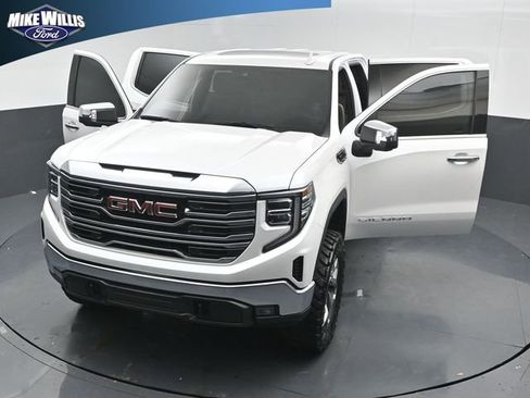 Used 2024 GMC Sierra 1500 SLT w/ SLT Premium Package AWD/4WD image 26