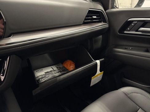 New 2026 Chevrolet Suburban LT w/ Comfort Package image 26