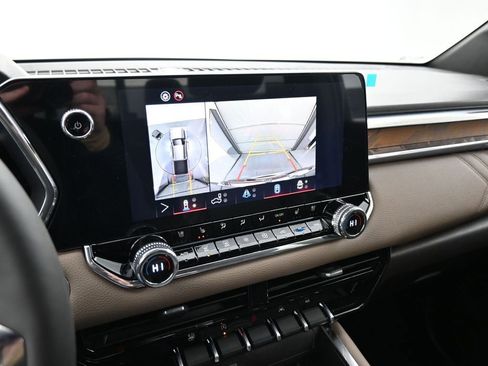 New 2026 GMC Canyon Denali image 15