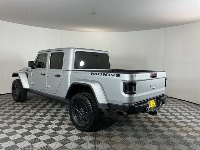 Used 2023 Jeep Gladiator Mojave w/ Cold Weather Group AWD/4WD image 7