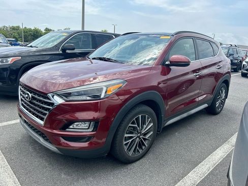 Used 2019 Hyundai Tucson Ultimate w/ Cargo Package FWD image 9