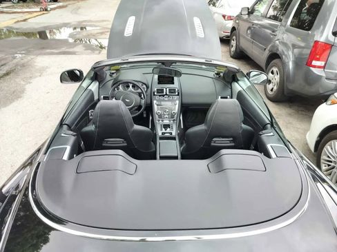 Used 2015 Aston Martin DB9 Volante RWD image 7
