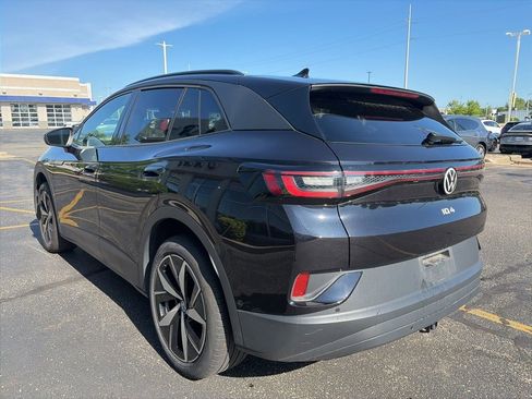 Used 2023 Volkswagen ID.4 Pro S AWD/4WD image 5