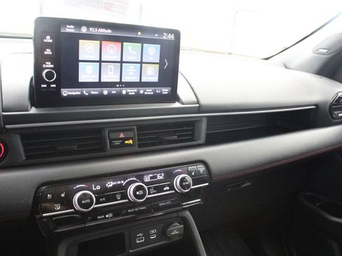 Used 2025 Honda Pilot Black Edition image 29