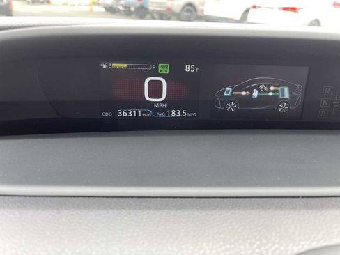Used 2021 Toyota Prius Prime XLE FWD image 10