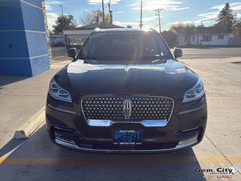 Used 2022 Lincoln Aviator Reserve w/ Equipment Group 201A image 3