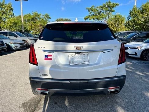 Used 2021 Cadillac XT5 Premium Luxury FWD image 6