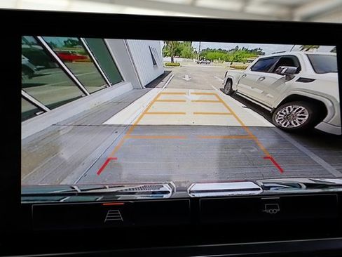 New 2026 GMC Sierra 1500 Elevation image 8