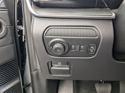 New 2024 Jeep Grand Wagoneer Series II w/ Quick Order Packagew 28T image 15