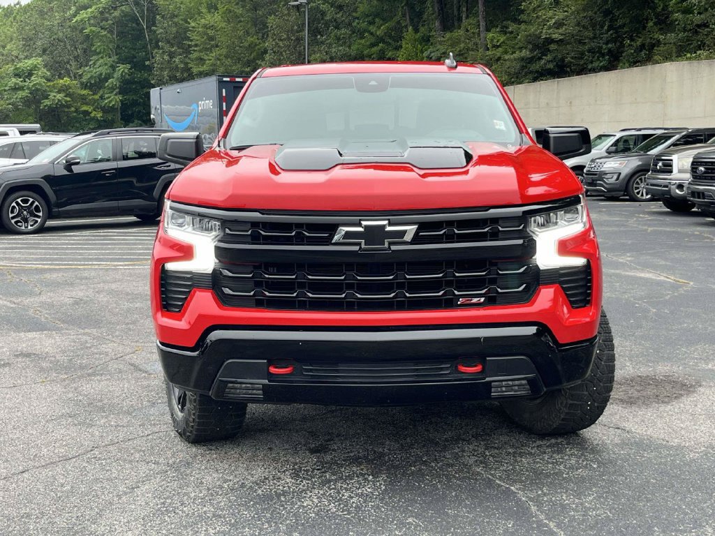 Used 2024 Chevrolet Silverado 1500 LT Trail Boss w/ Convenience Package II AWD/4WD image 9