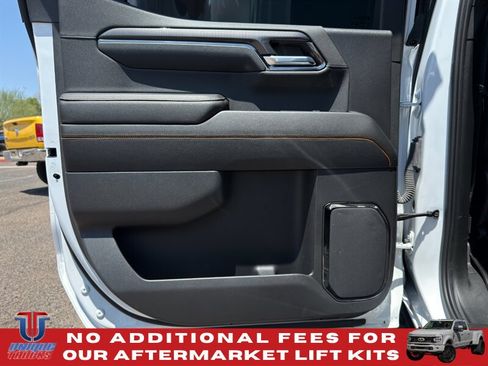 Used 2024 GMC Sierra 1500 AT4 w/ Technology Package AWD/4WD image 23