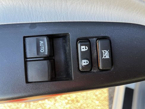 Used 2013 Toyota Tacoma 2WD Access Cab image 17