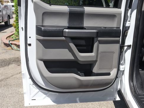 Used 2019 Ford F350 XLT AWD/4WD image 41