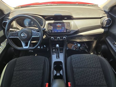 Certified 2023 Nissan Kicks SV FWD image 9