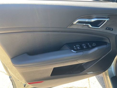 Certified 2023 Kia Sportage X-Pro Prestige image 7