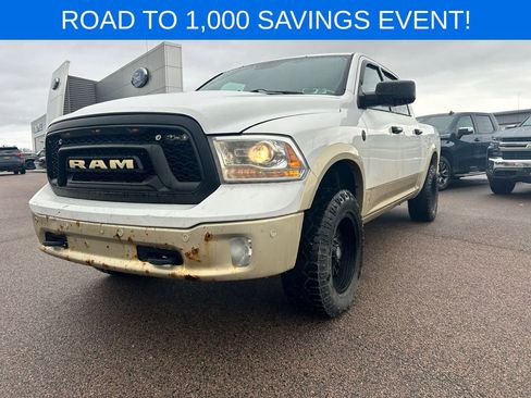 Used 2014 RAM 1500 Laramie Longhorn w/ Convenience Group image 10