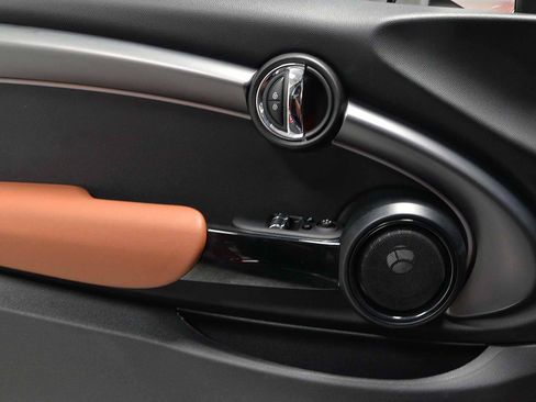 Used 2024 MINI Cooper S FWD image 6