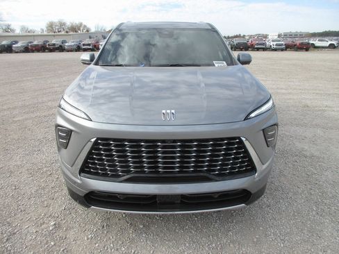 New 2026 Buick Enclave Avenir image 11