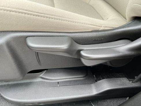 Used 2024 Chevrolet Traverse LS w/ Safety Package image 16