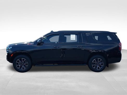 Used 2021 Chevrolet Suburban Z71 w/ Z71 Signature Package AWD/4WD image 5