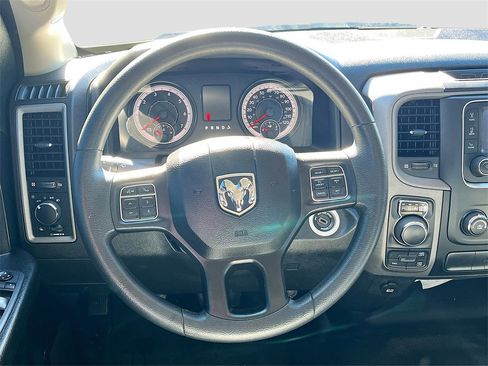 Used 2021 RAM 1500 Tradesman w/ Chrome Appearance Group image 11