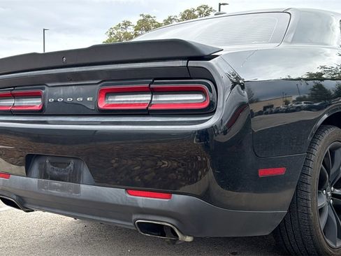 Used 2017 Dodge Challenger SXT w/ Blacktop Package image 10