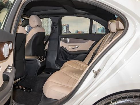 Used 2021 Mercedes-Benz C 300 4MATIC Sedan image 22