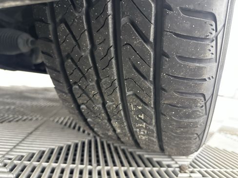 Used 2022 Genesis G70 2.0T w/ Prestige Package image 12