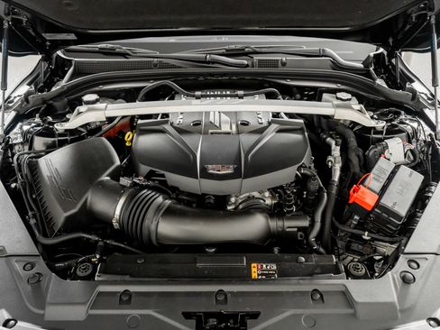 Used 2025 Cadillac CT5 V Blackwing w/ Super Cruise 1 Package image 23