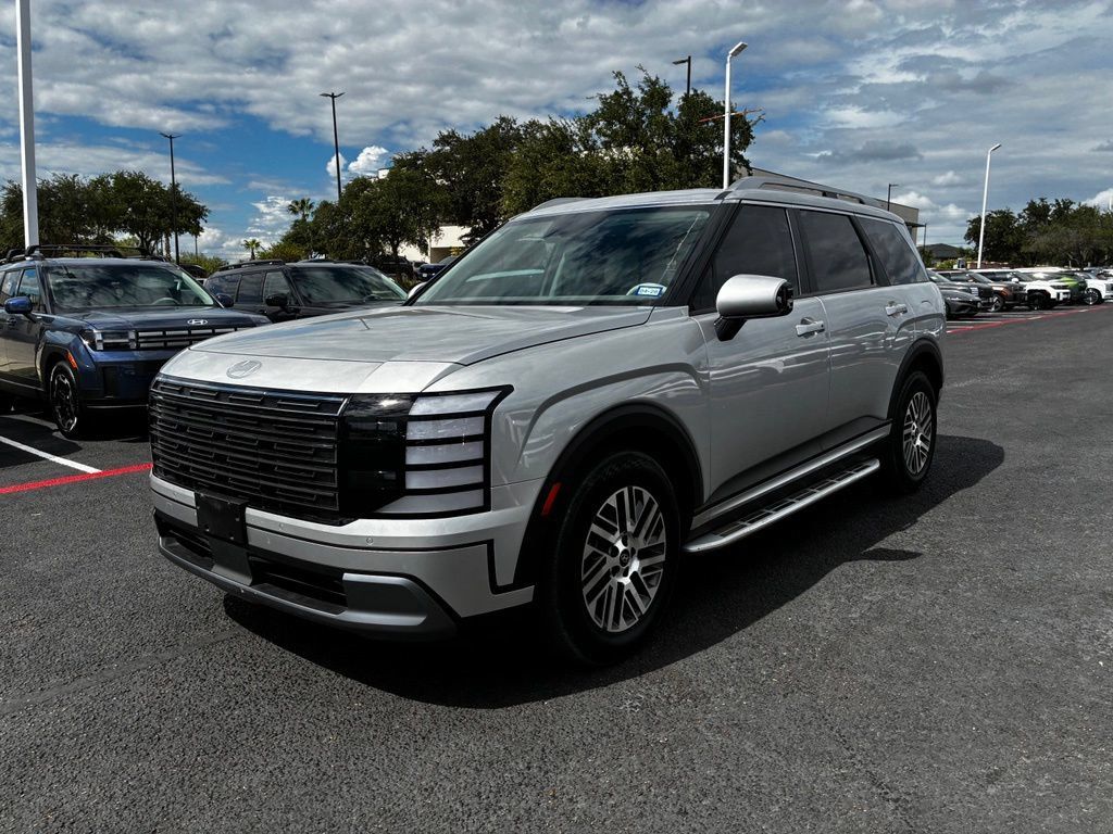Used 2026 Hyundai Palisade SEL FWD image 1