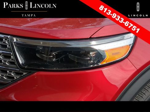 Used 2021 Ford Explorer Limited w/ Equipment Group 301A RWD image 11