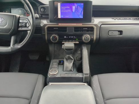 Used 2025 Toyota Tacoma SR5 RWD image 52