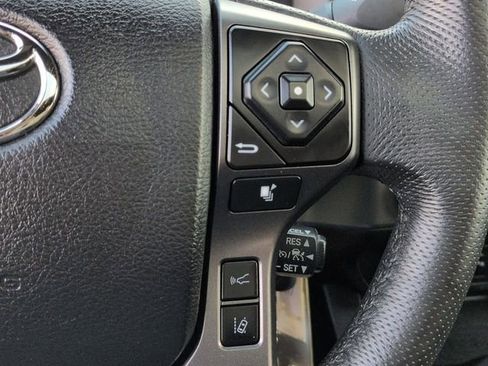 Used 2021 Toyota Tacoma TRD Off-Road w/ TRD Premium Off Road Package image 33