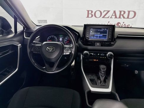 Used 2022 Toyota RAV4 LE FWD image 23