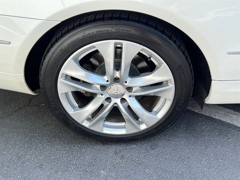 Used 2011 Mercedes-Benz E 350 Coupe image 12