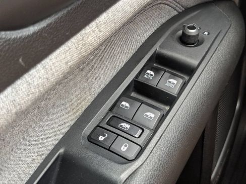 Used 2024 Jeep Compass Latitude AWD/4WD image 22