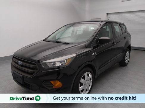 Used 2018 Ford Escape S image 1
