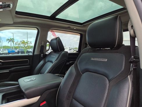 Used 2022 RAM 1500 Laramie w/ Laramie Southwest Edition AWD/4WD image 26