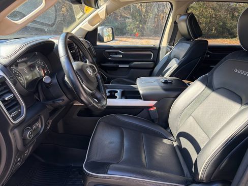 Used 2021 RAM 1500 Laramie image 37
