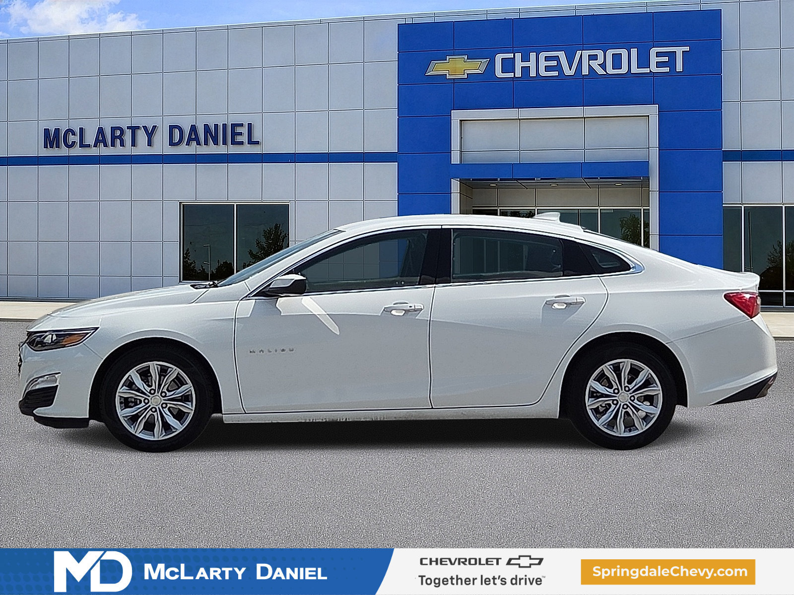Certified 2025 Chevrolet Malibu LT FWD image 3