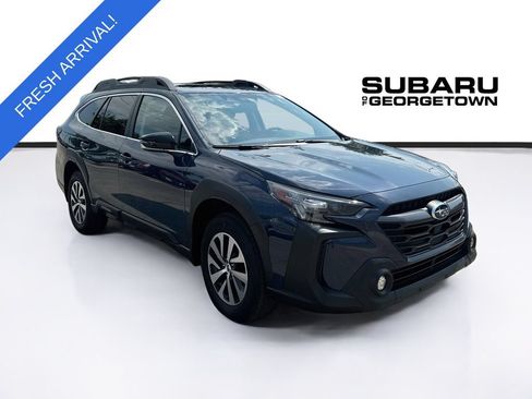 Certified 2025 Subaru Outback Premium w/ Popular Package #1 AWD/4WD image 1