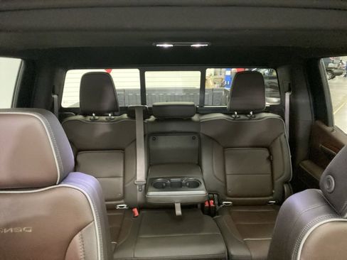Used 2023 GMC Sierra 1500 Denali w/ Denali Reserve Package image 38